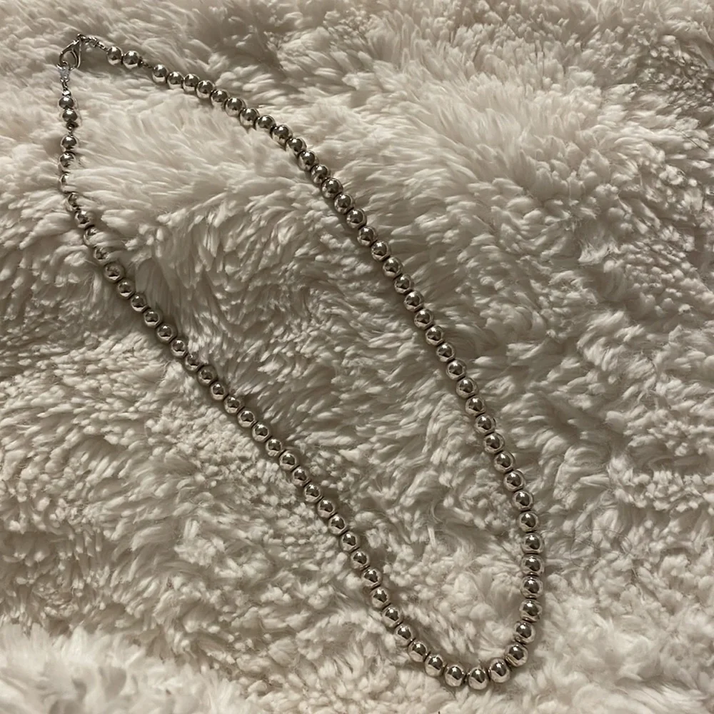 Silver Plated Bead‎ Necklace